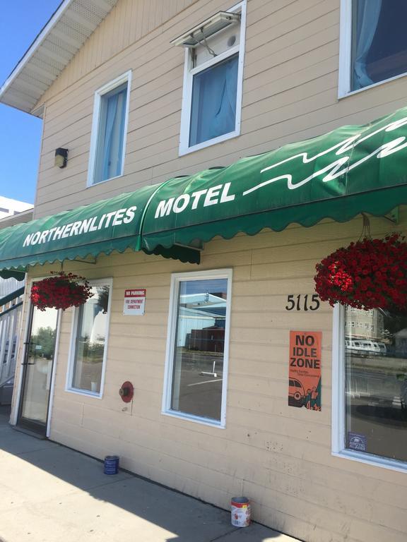 Northern Lites Motel Yellowknife Exterior foto